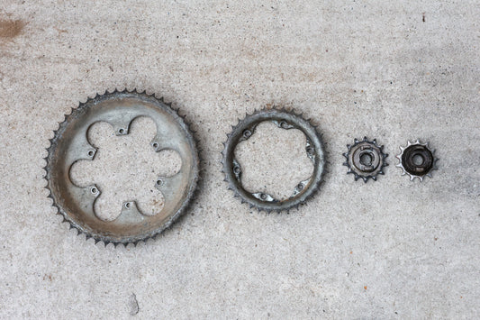 Babetta chain gearing: original sprockets, the one tooth mod and a ratio calculator
