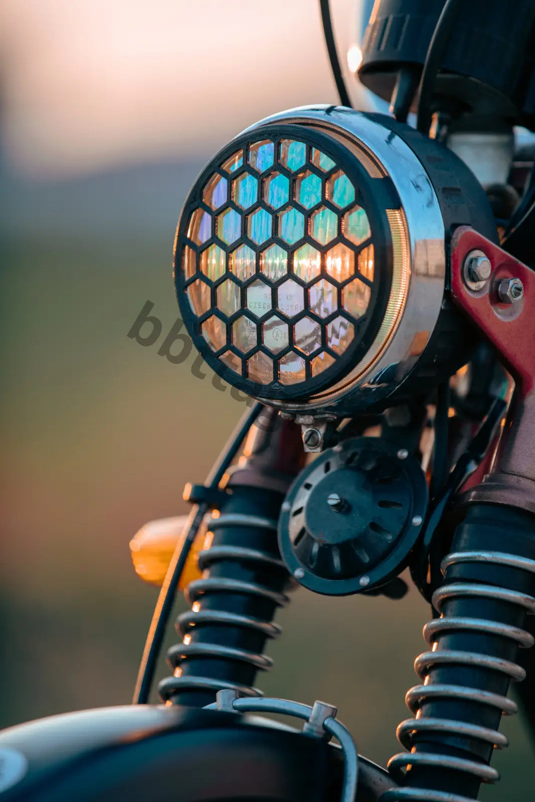 Babetta headlight grille Hexagon