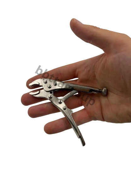 Mini locking pliers